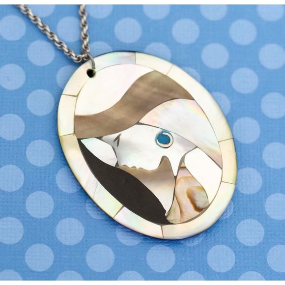 19 inch, Vintage Mother of Pearl & Abalone Cameo Elegant Necklace - M27 - Picture 1 of 3